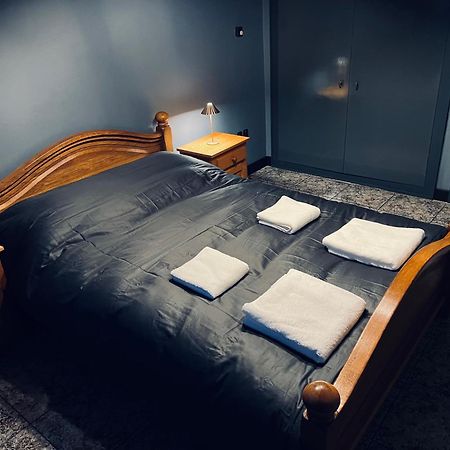Central Apartment Black Cat Карлово Экстерьер фото