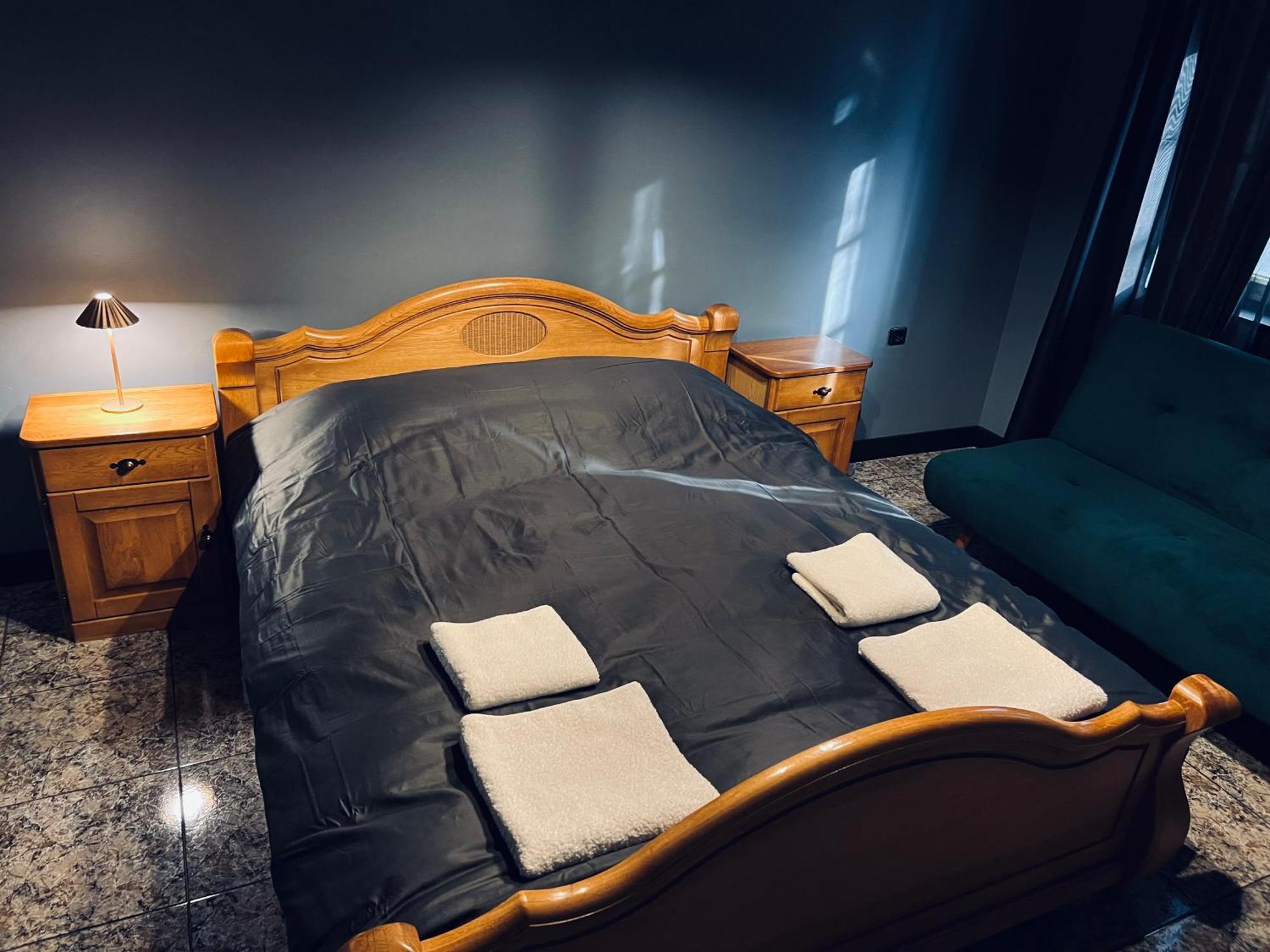 Central Apartment Black Cat Карлово Экстерьер фото