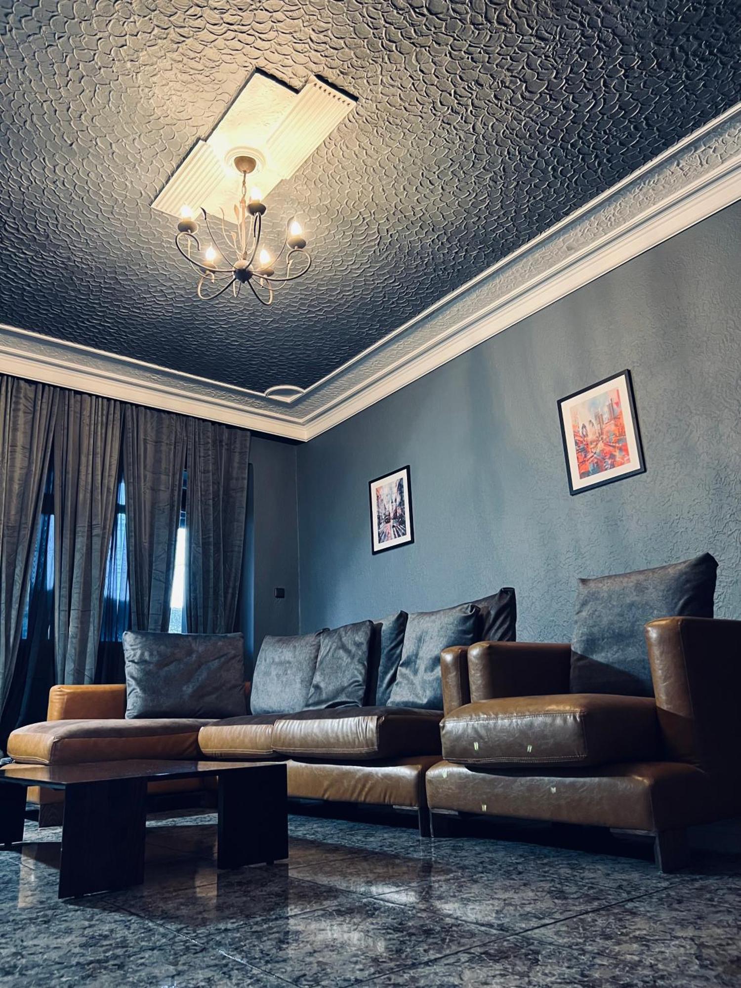 Central Apartment Black Cat Карлово Экстерьер фото
